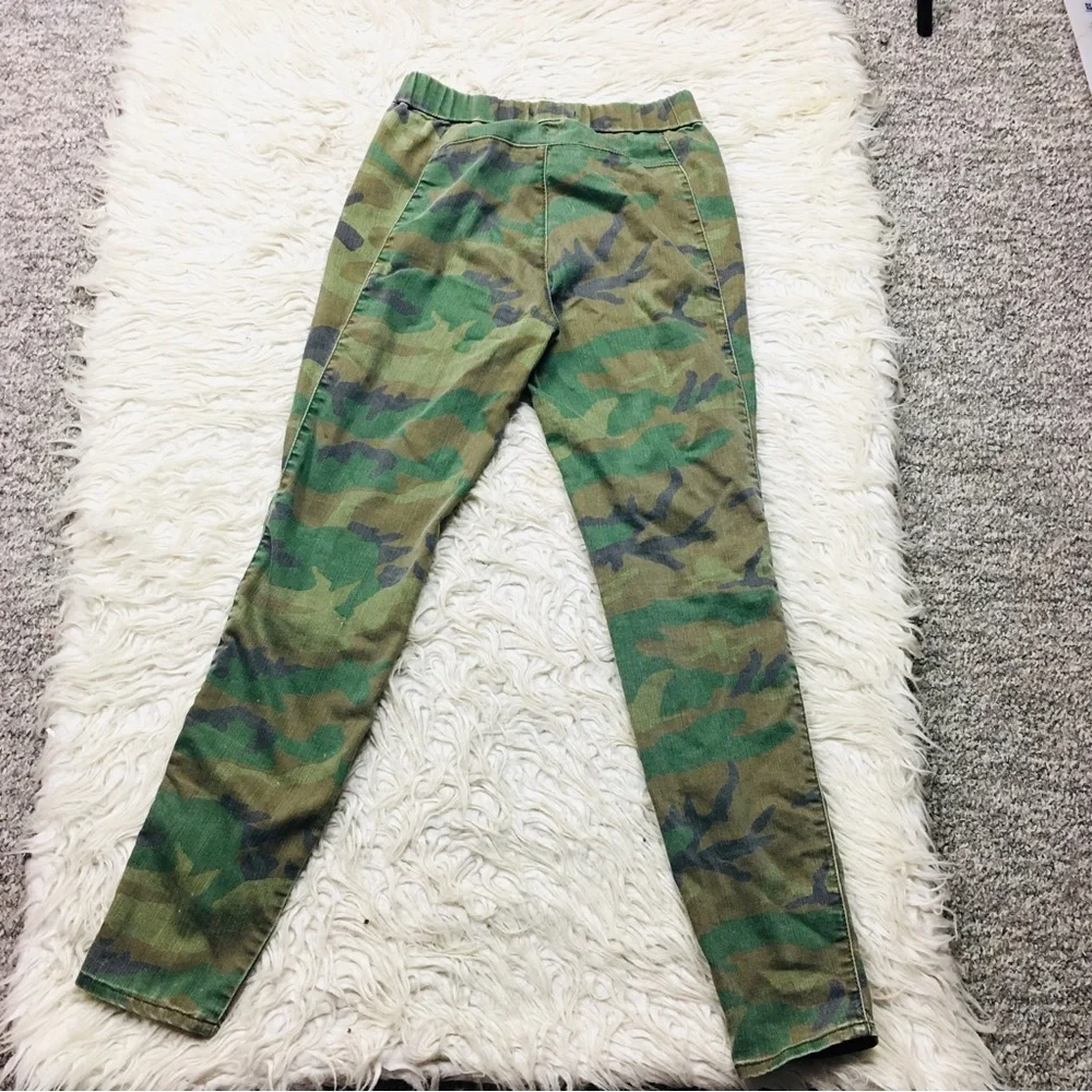 Silence + Noise Camouflage Green Pants Size Small - Picture 4 of 9